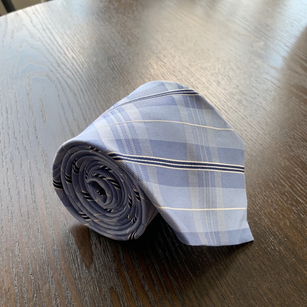 Saks Fifth Avenue 100% Silk Tie